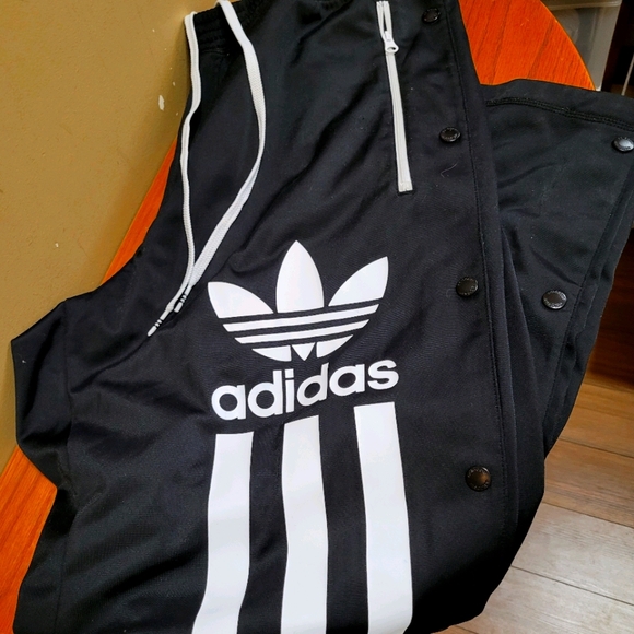 Adidas Black Originals Trefoil Tear Away Pants